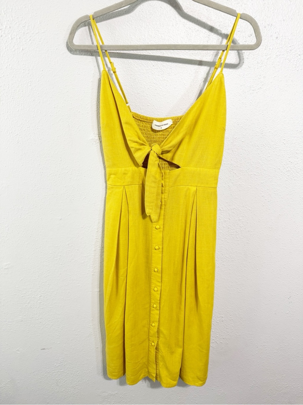 Goodnight Macaroon Yellow Tie-Front Midi Dress med